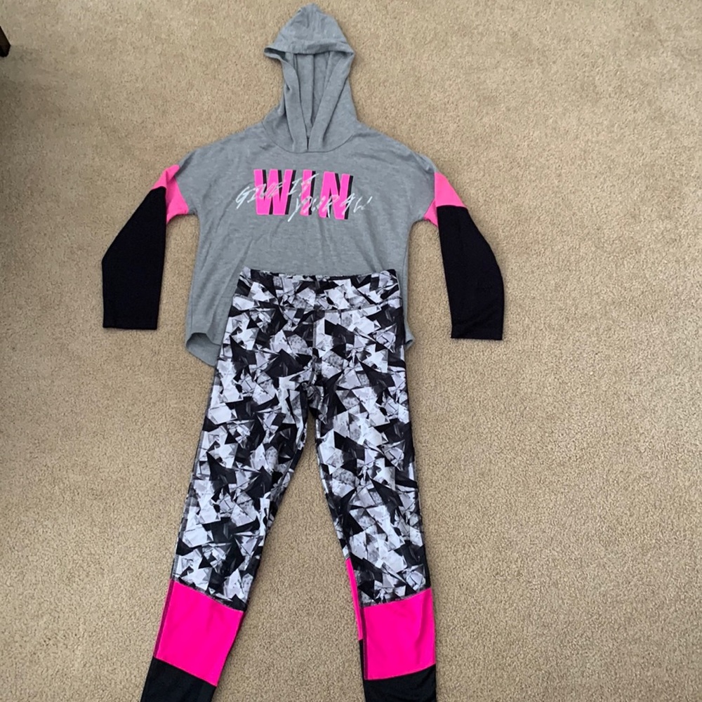 hooded shirt and leggings set